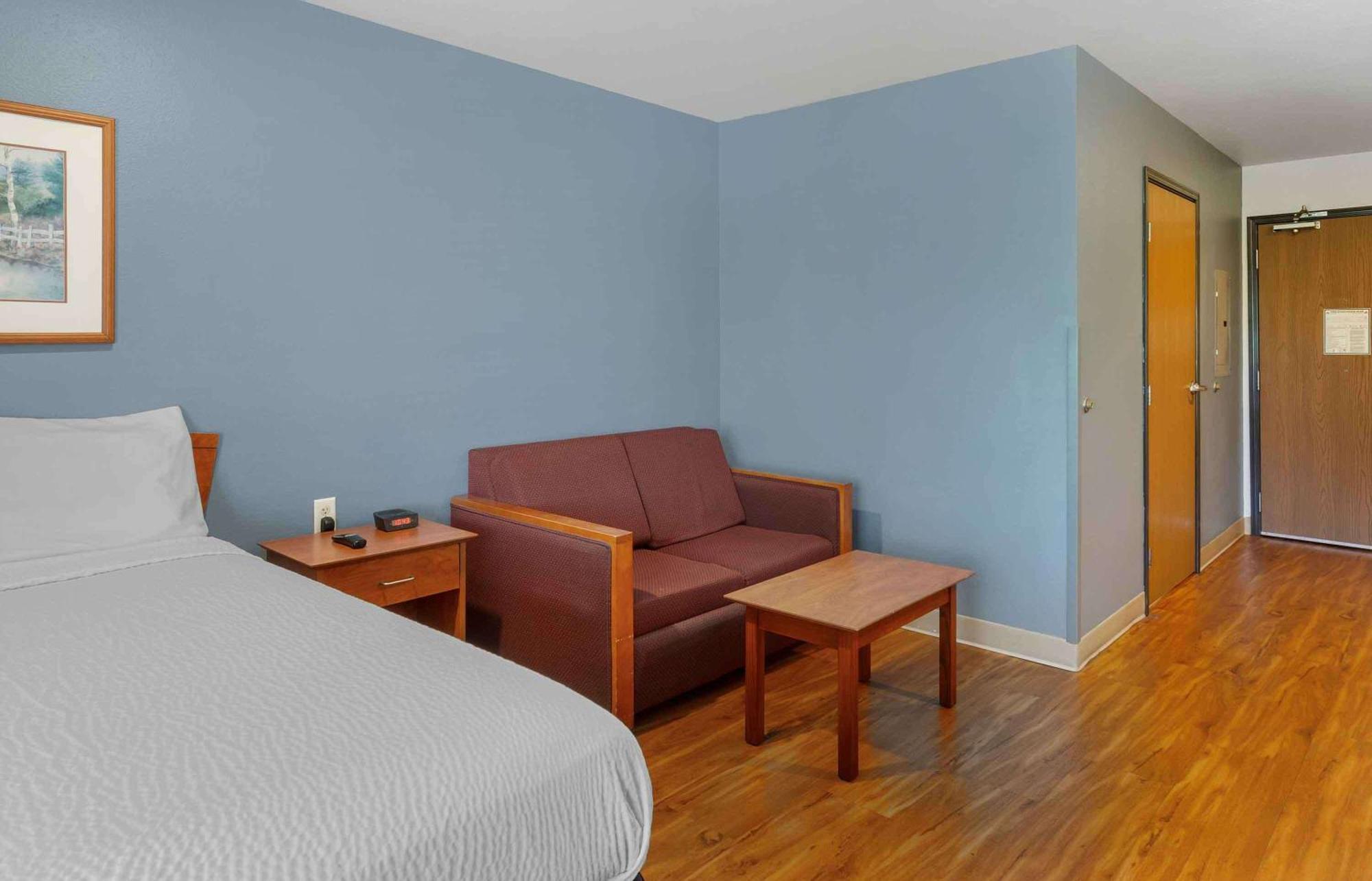 Extended Stay America Select Suites - Akron - South Portage Lakes Εξωτερικό φωτογραφία
