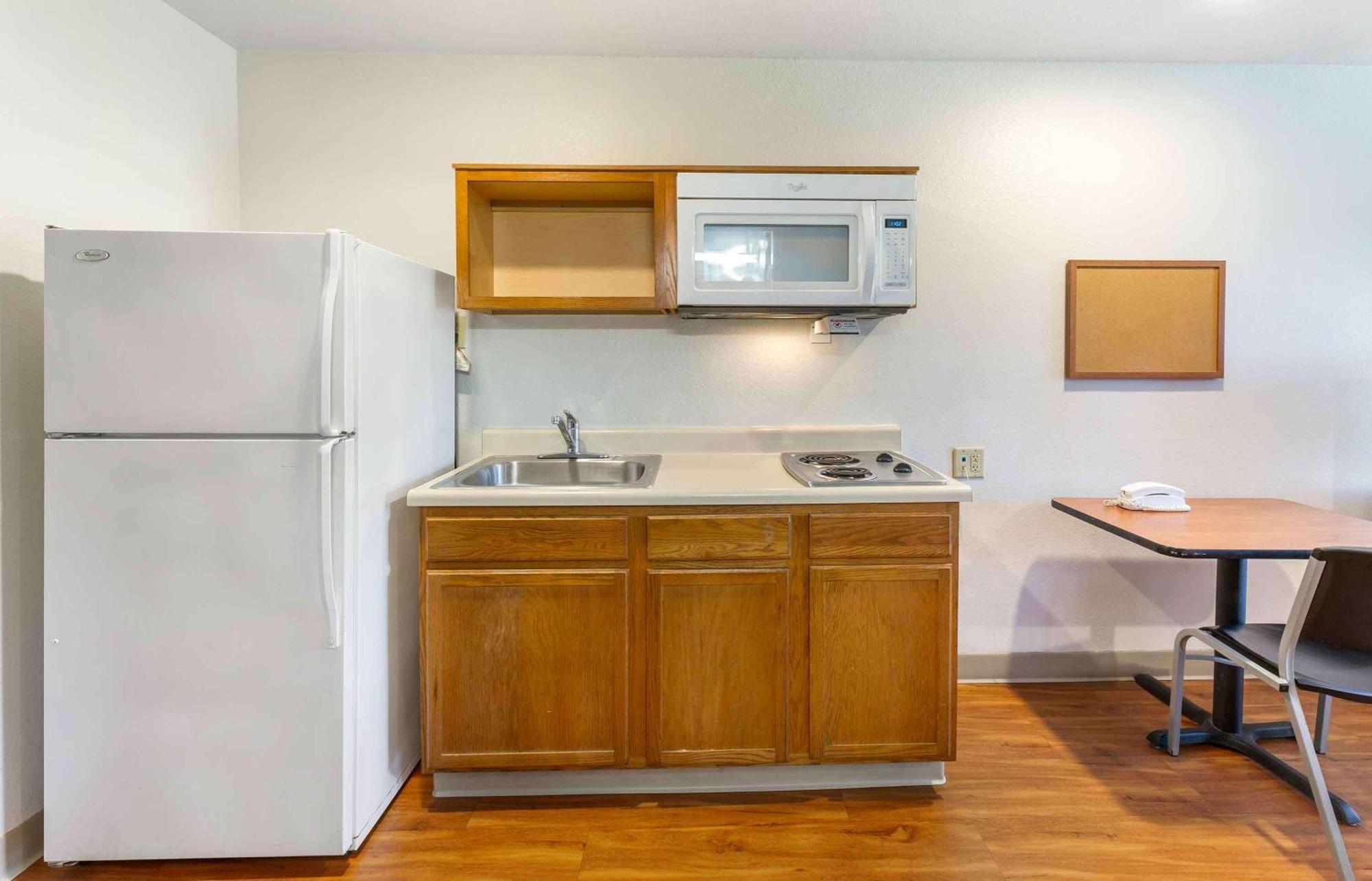 Extended Stay America Select Suites - Akron - South Portage Lakes Εξωτερικό φωτογραφία